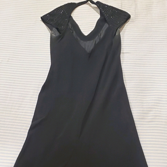 Long backless - Picture 2 of 2